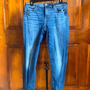 American Eagle super stretch skinny jeans